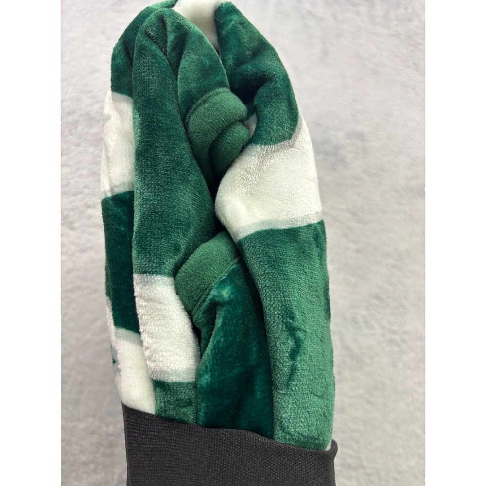 Hawaii Rainbow Warriors Super Soft Plush Throw Blanket 60x70‎ NCAA Green White - Picture 2 of 3